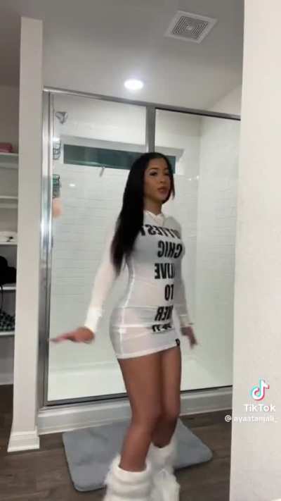 🤤