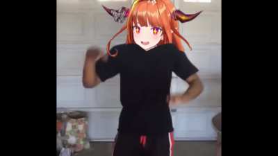 Marine still has her idol skills... maybe...