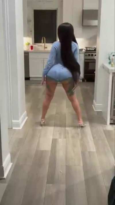 Cardi B Stroke Comp 😈💦🍆🤤