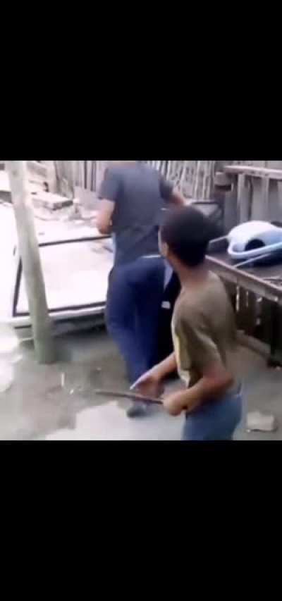 (&amp;gt;_&amp;lt;)