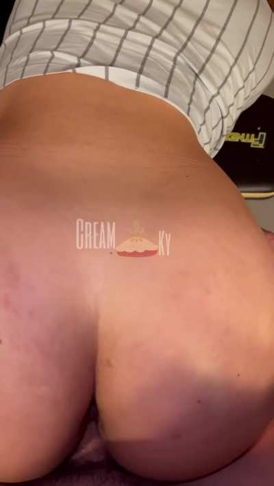 Doggy is my favorite🥴 You can find this vid &amp;amp; tons of others on OF or Fansly😅👇🏽