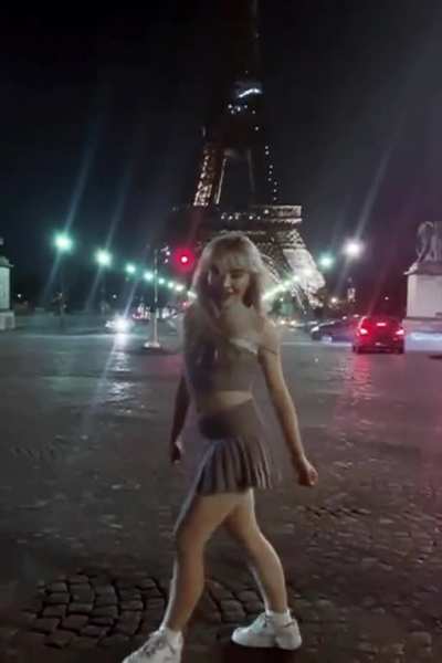 Sabrina Carpenter/Joey King