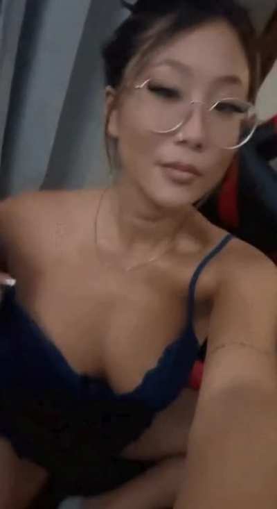 Still no bf, who wants to game with me?
