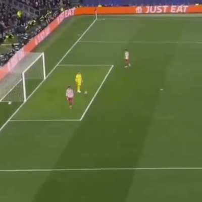 Should this be a penalty against Atletico Madrid?