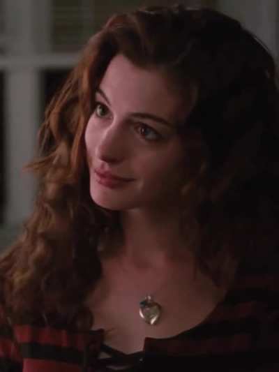 Anne Hathaway in "Love and other drugs."