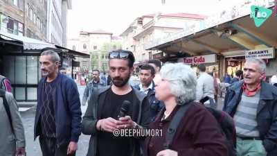 ABLA BEN HER T&Uuml;RL&Uuml; CESARETLİYİM