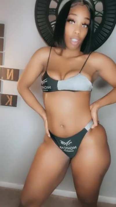 🍆🧱😍