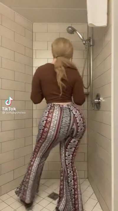 its so fucking big&hellip;.