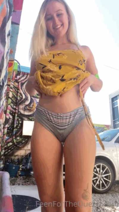 Exposing myself in public cus I can 😜 [titty drop] [OC]
