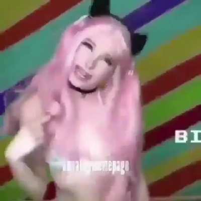 B I G M A C