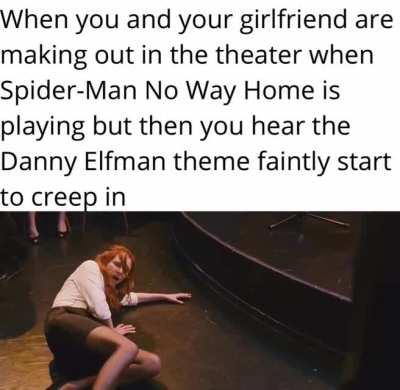 Get the fuck out of the way I can&rsquo;t see!