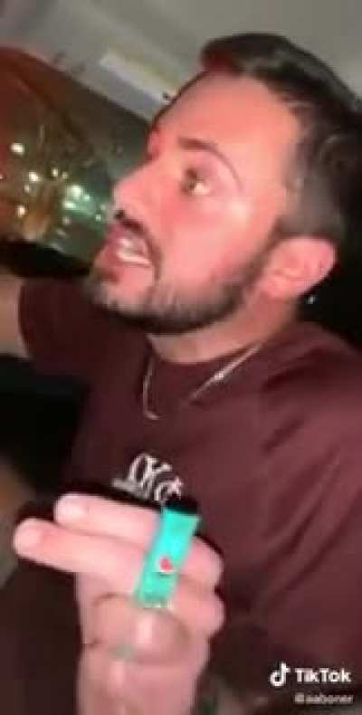 La discusi&oacute;n de las quesadillas ya alcanz&oacute; escala internacional...