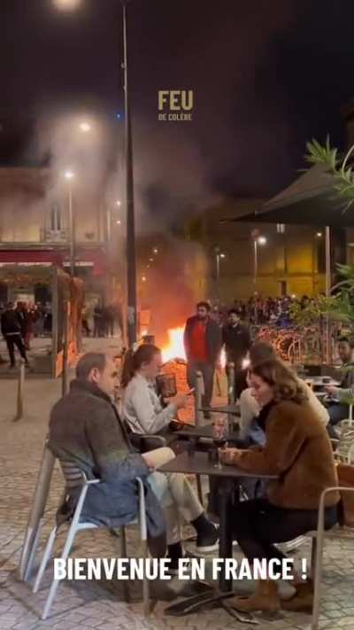 Paris: "Everything is fine"