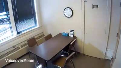 Guy escapes from Police Station after he is left alone for a while