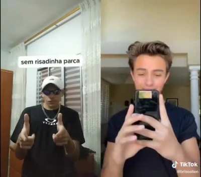 sem risadinha par&ccedil;a!