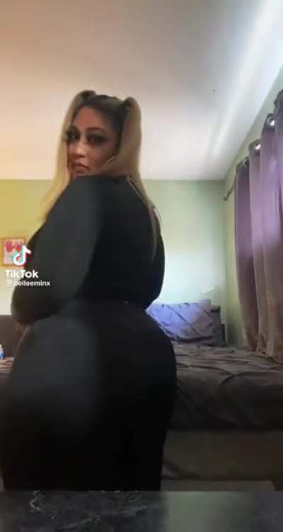 Body right. Anybody got anything on her ?