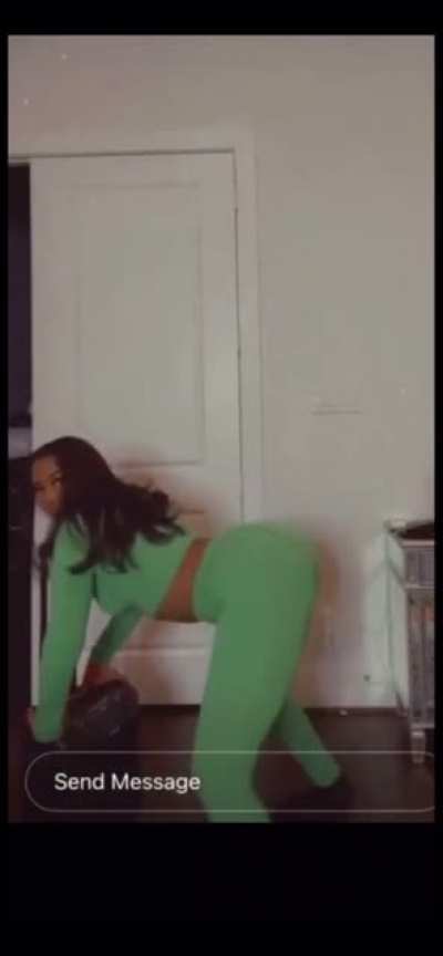 slow mo twerk
