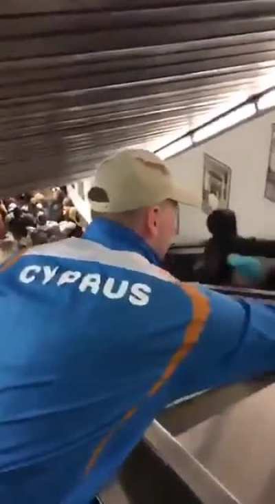 Скайнет пробует свои силы.