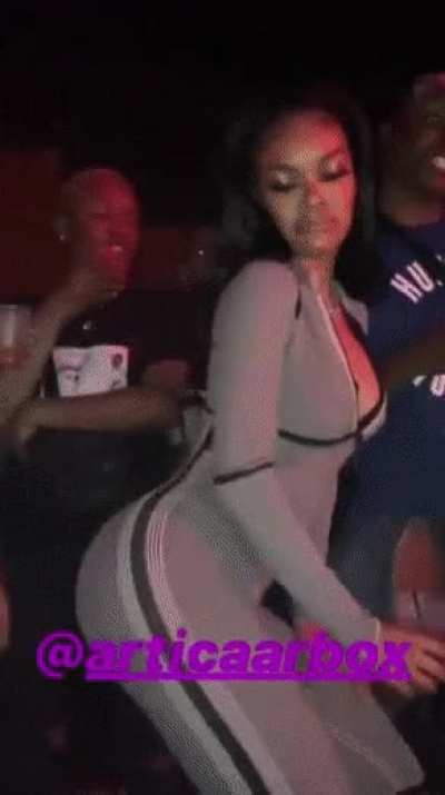 This Catsuit is the female version of "Grey Sweatpants"