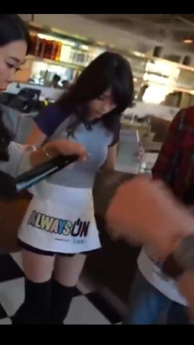 Waitress Emi