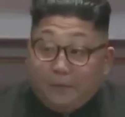 Kim sings NumaNuma