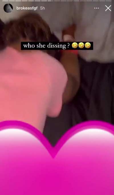 Hoe gonna die for getting fucked yâall gotta do better ð¤¦ð<wbr>½â<wbr>âï<wbr>¸ð<wbr> I bet the nigga that made her say it is a non factor ð¯ð<wbr>