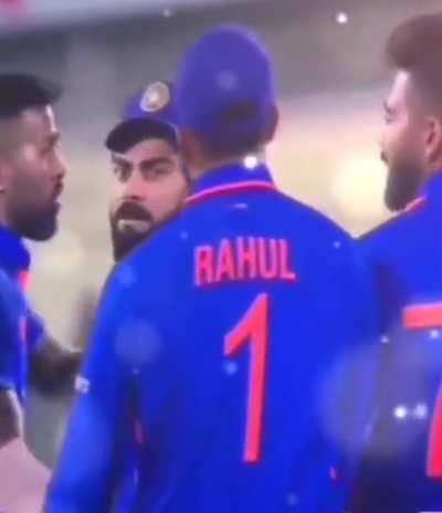 Kohli reaction lol