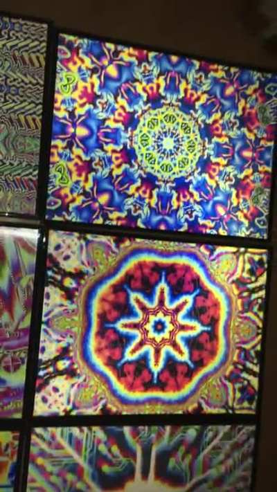 011100010101100