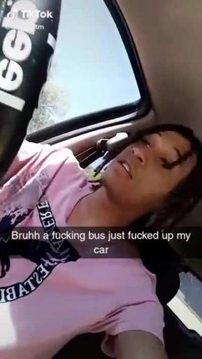 bus driving said &ldquo;cap&rdquo; 💀