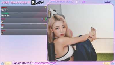 Berry&rsquo;s nail color