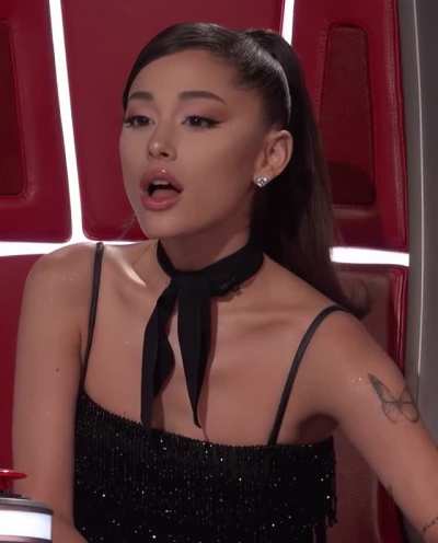 she makes me jack off so fucking hard!