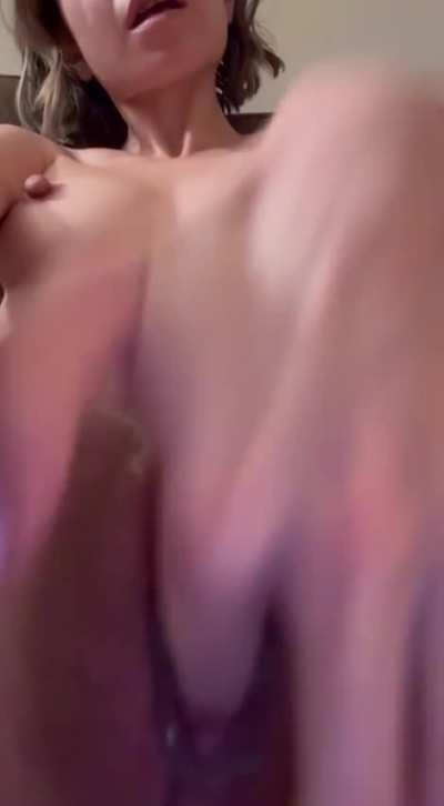 just fingering my tight, grooly, creamy pussy on a Saturday evening&hellip;sound on!