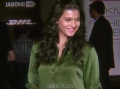 Kajol&rsquo;s sexy hot body 💋👅😍🔥