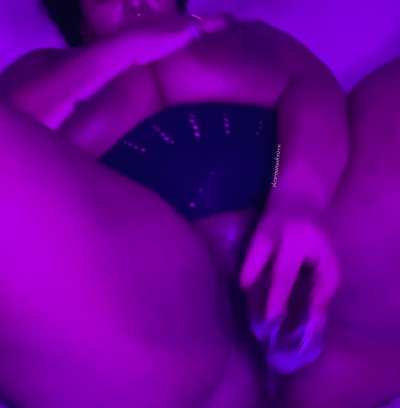 vid for sale 🤩
