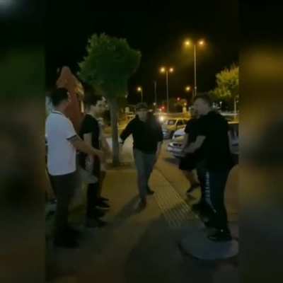 Por&ccedil;ayı uyuşturucuya &ouml;zendirmekle dava eden adamın g&ouml;t&uuml;ne fırıncı k&uuml;reği sokmaya giderken ben ve agalar: