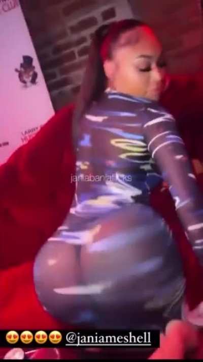 🥲
