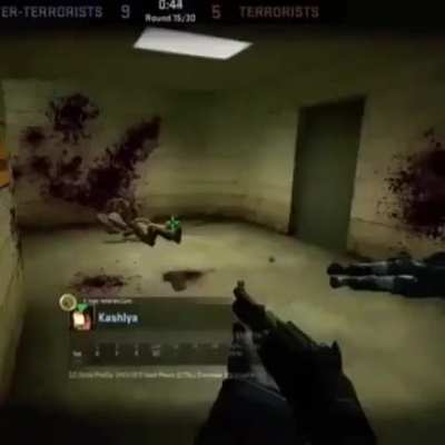 rod jugando al conter