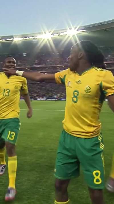 1&ordm; gol feito pela Africa do Sul na copa de 2010, quando foi sede do evento. Quem lembra?