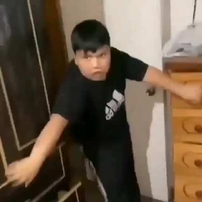 Pobre nene jajsjaj
