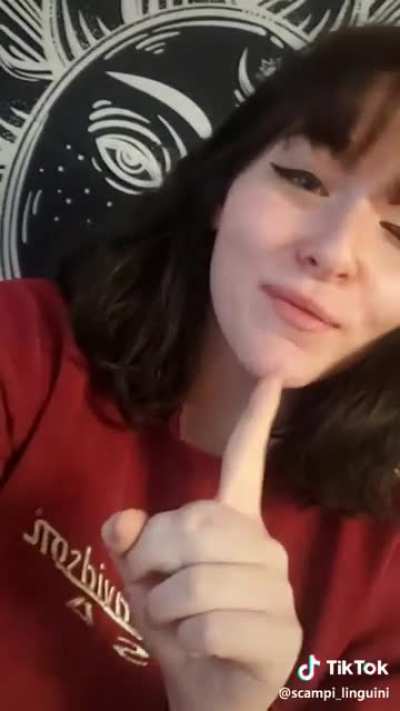 👁
