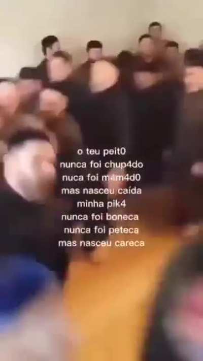 Essa &eacute; pedrada 