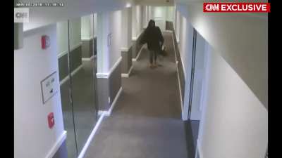 New Leaked Video Appears to Show Diddy Punching Cassie in 2016. (Notice the hoodie she was wearing)