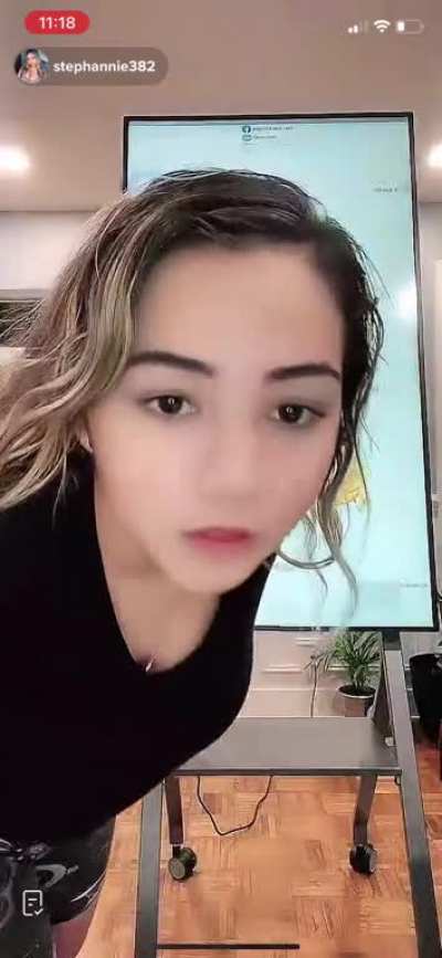 Stephanie Reyes fat ass from her recent live stream