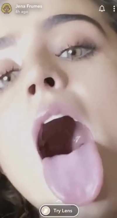 need to fuck that mouth