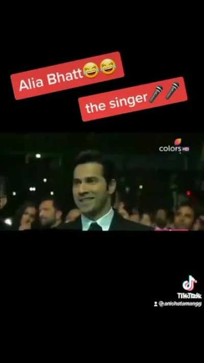 LMAOOO I died laughing watching this. Even Varun couldn&rsquo;t control his face