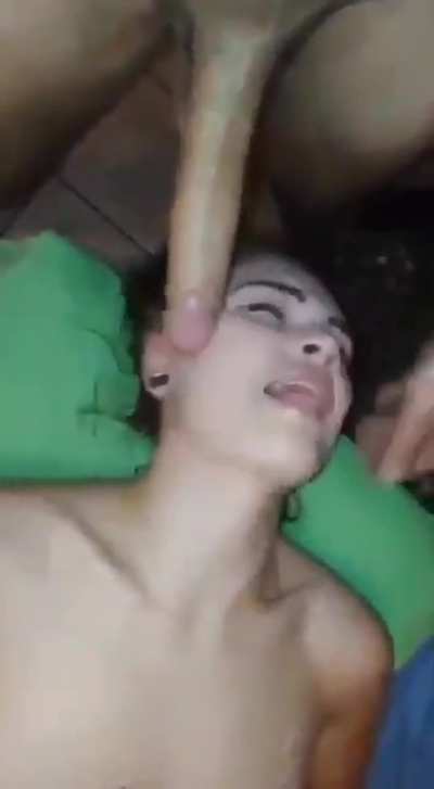if any hung buds want this... I'm here
