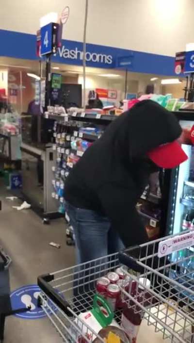 Man in Surrey Super Store Calls 9 Year Old Hijab Girl "Piece of Sh*t Terrorist"