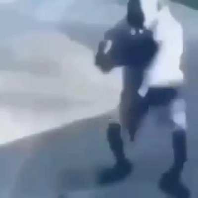 SquarePosting - Video #9448