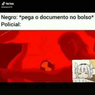 Policial &Eacute; racista