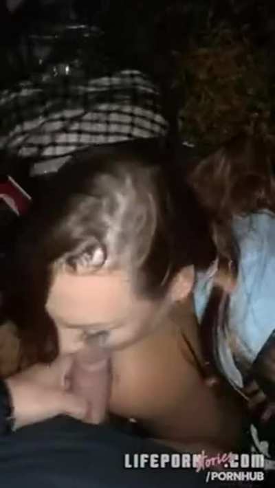Guy fucks his friends at a concert